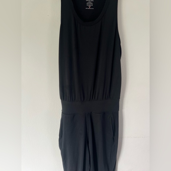 Sweaty Betty Black Racerback Tank Jogger Scoopneck Jumpsuit Size Small - Picture 7 of 8